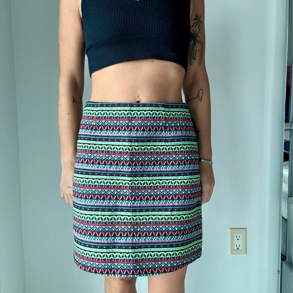 SHRINKING VIOLET Pencil skirt